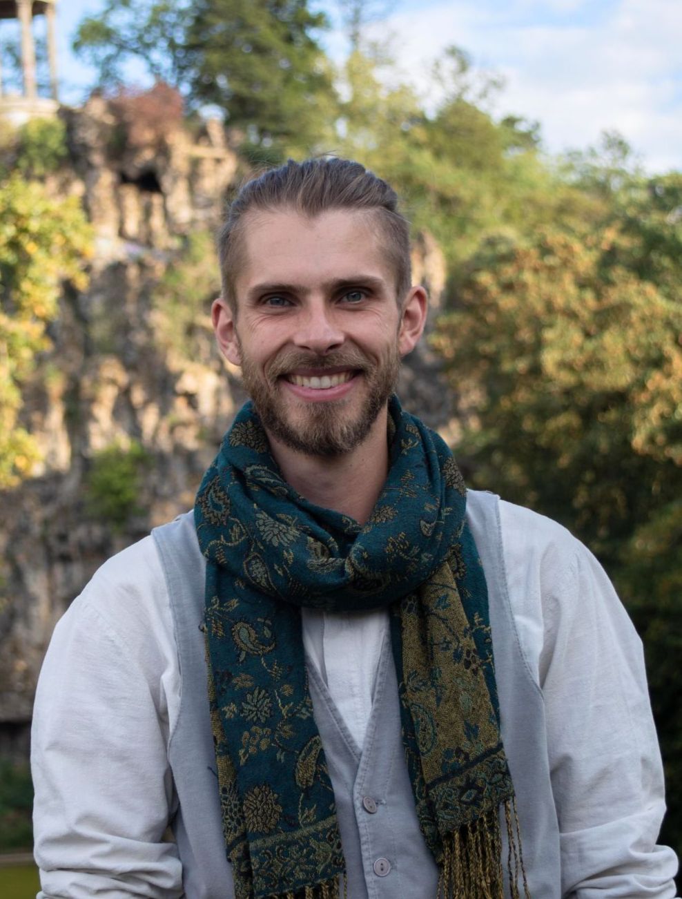 Second portrait of Ben Donaldson, IFS Therapist and Organisational Consultant